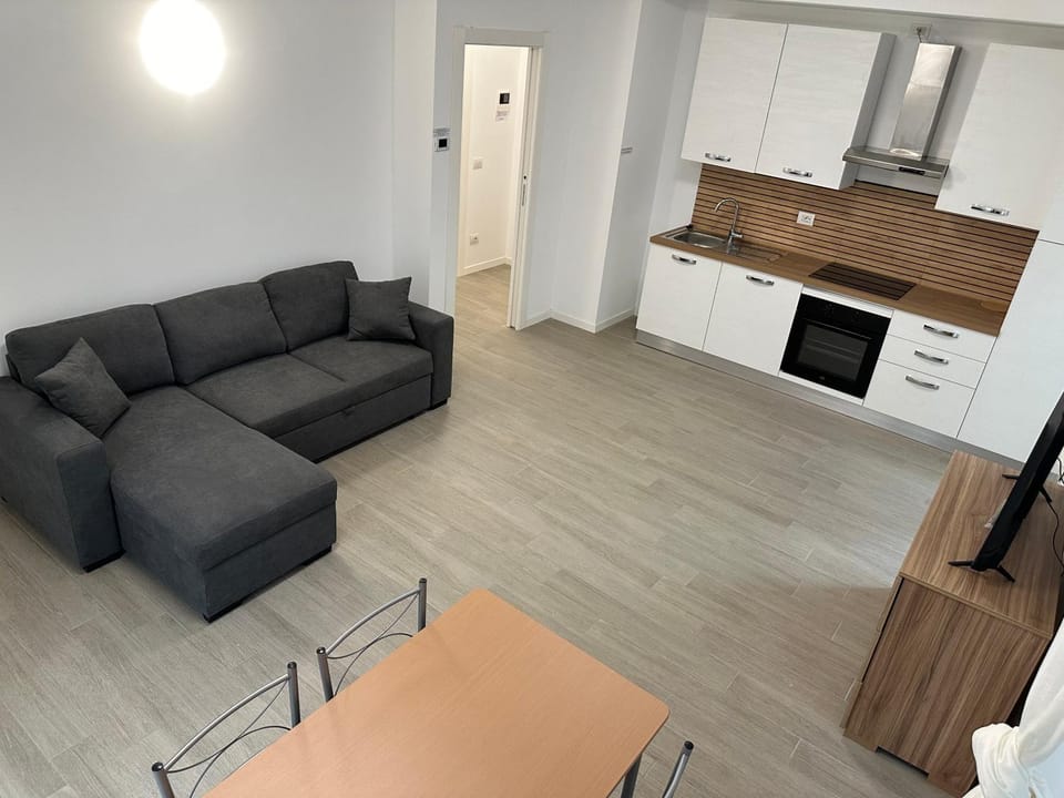 TV and multimedia, Kitchen or kitchenette, Living room, Seating area, Dining area, minibar, pet friendly, stove