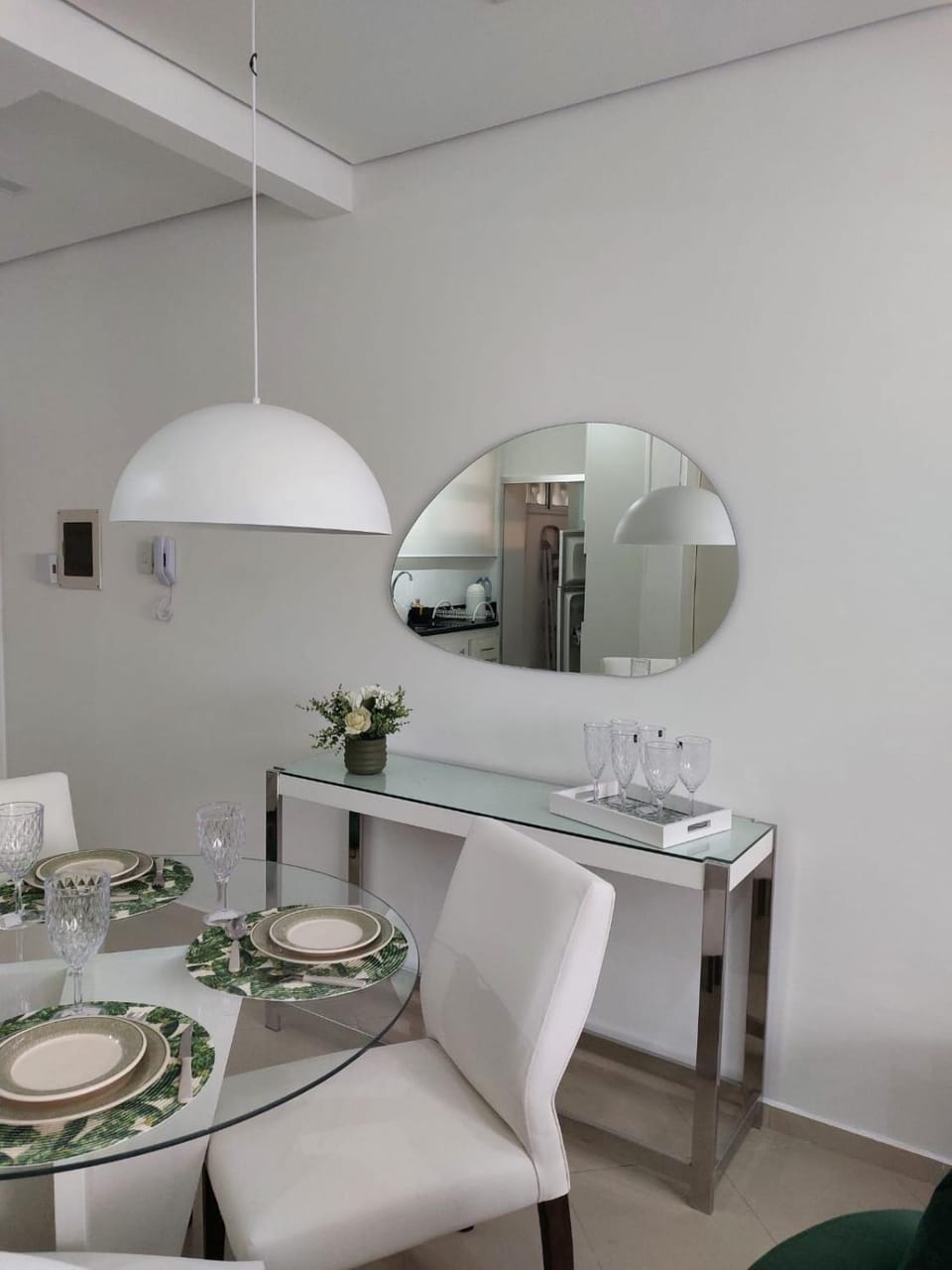 Apartamento Guarujá Pitangueiras - Próximo ao Mar Apartment in State of São Paulo