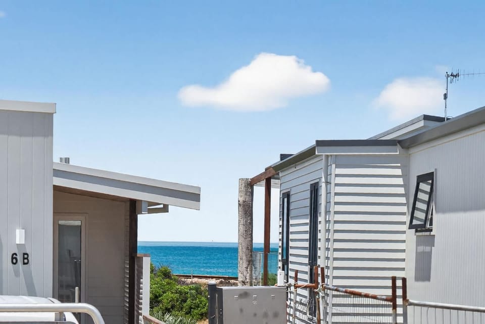Chiton Shack 8 New Rd Chiton No Linen Included House in Port Elliot