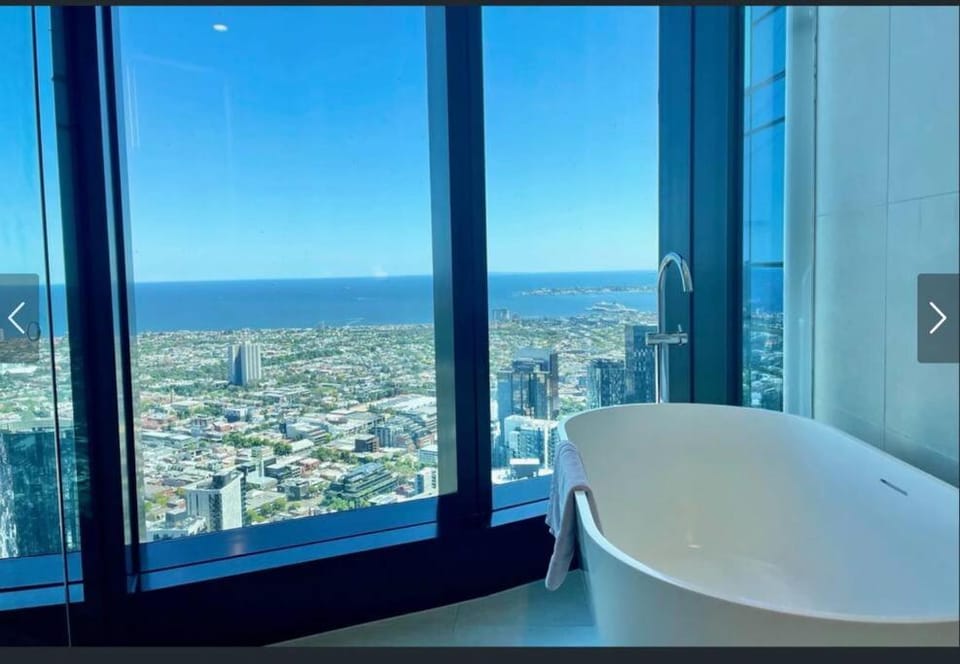 Sky High Luxury, Panoramic Views House in Southbank