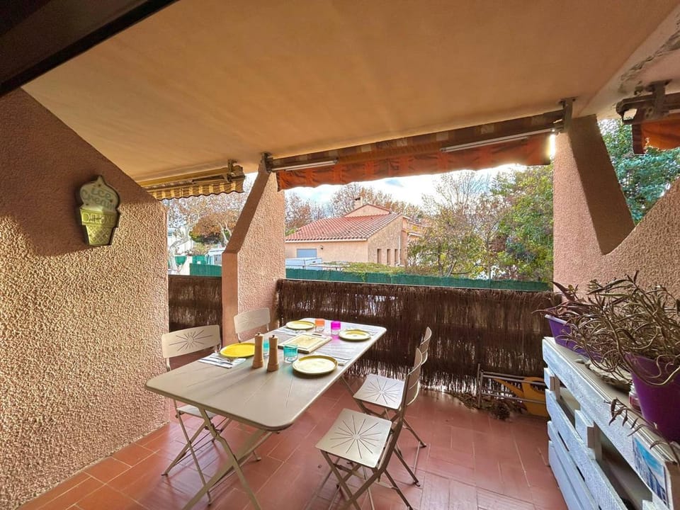 Superbe T2 Rez-de-Jardin Proche Plage avec Terrasse et Parkings - Argelès-sur-Mer - FR-1-388-220 Apartment in Argeles-sur-Mer
