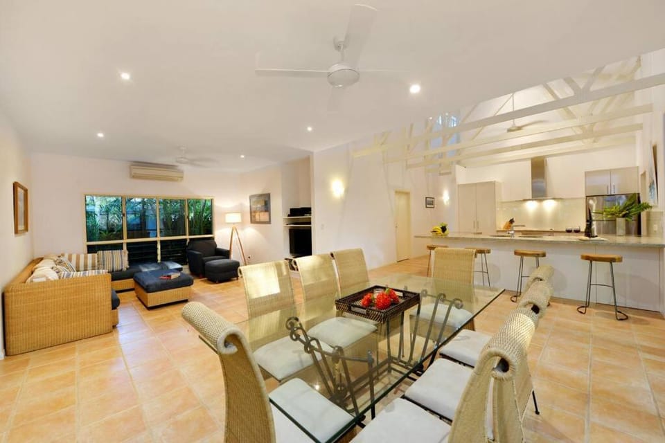 Villa Solina House in Port Douglas