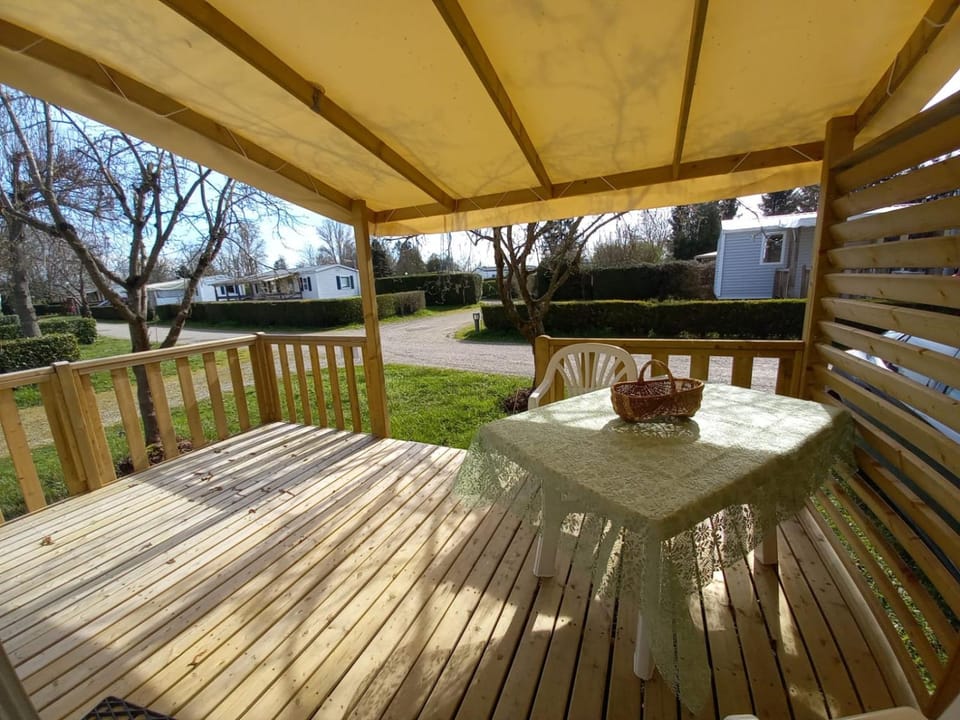Patio, Balcony/Terrace