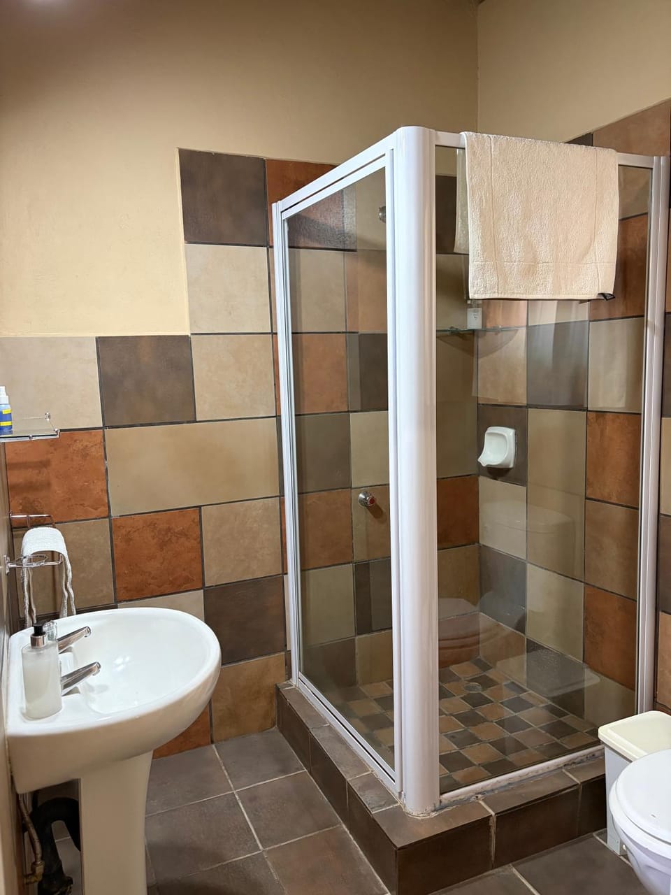 SETLHARE GUEST LODGE Bed and Breakfast in North West, South Africa