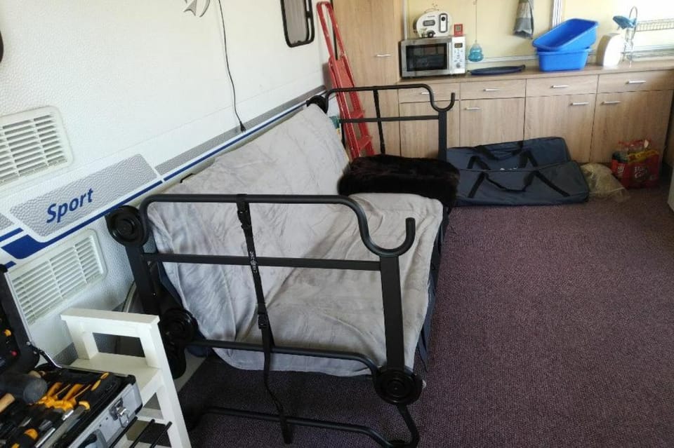 bunk bed