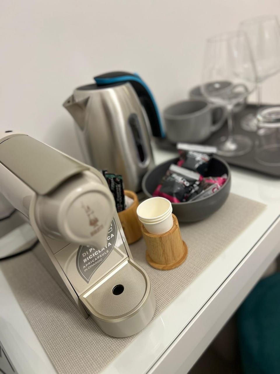 Coffee/tea facilities