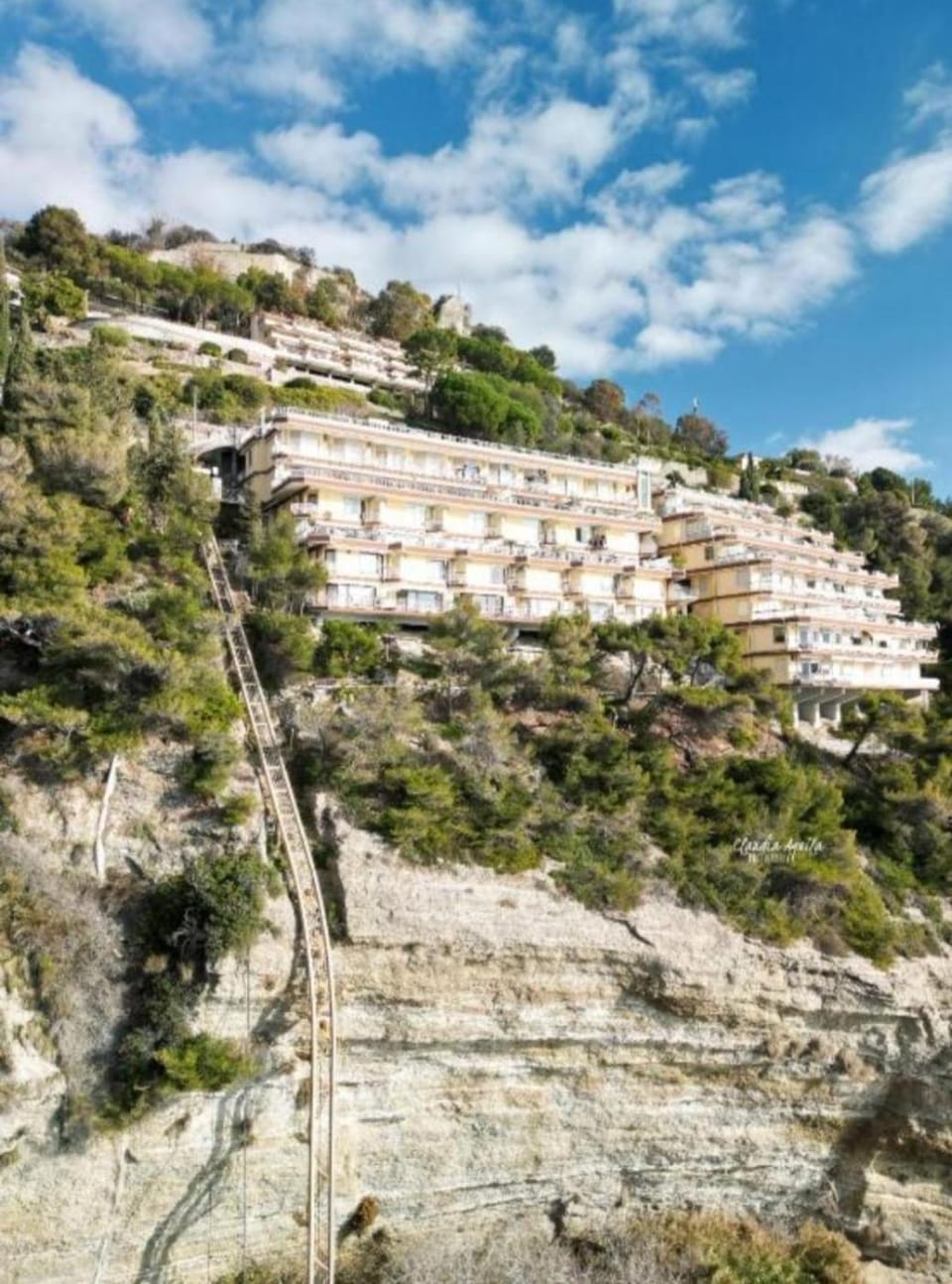 Coastal Paradise - Unrivalled Views of Côte D’Azur Apartment in Ventimiglia