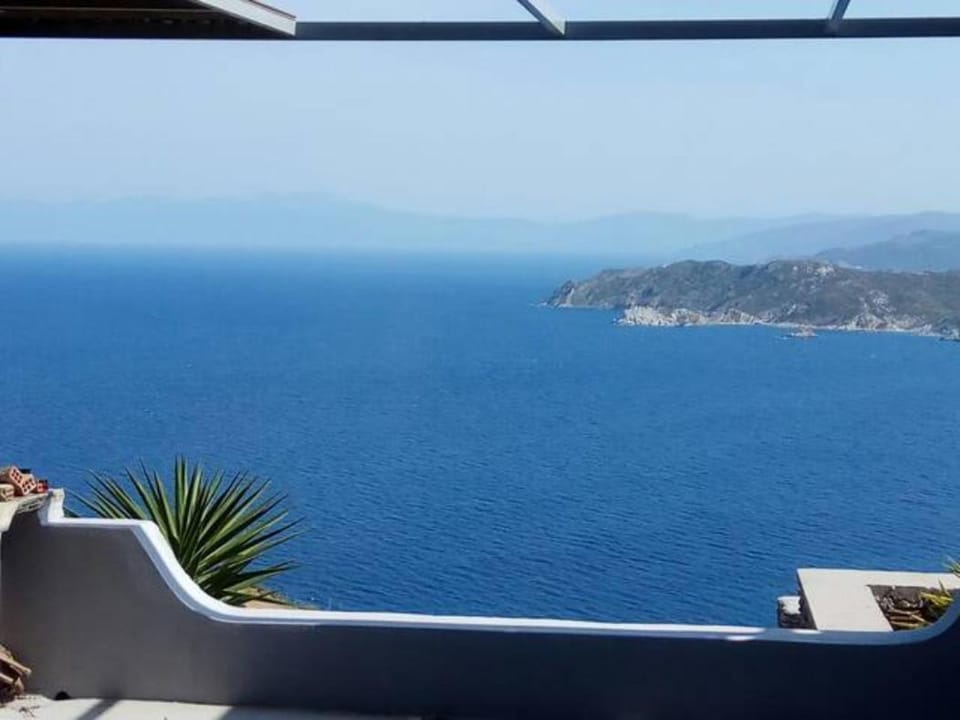 Aegean Blue Luxury Room with pool Bed and Breakfast in Euboea