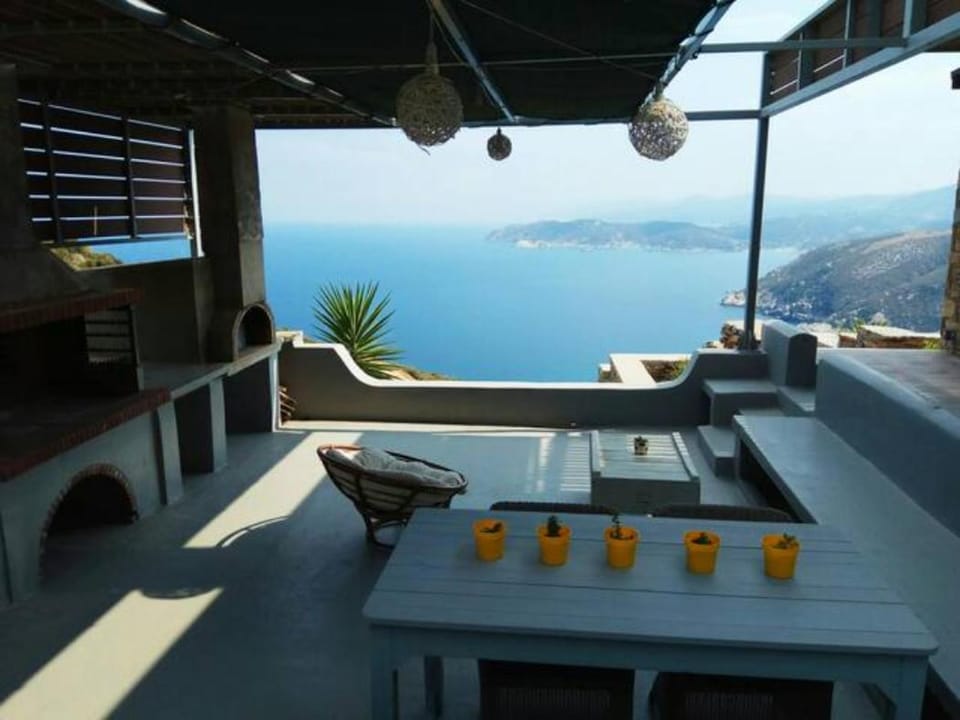 Aegean Blue Luxury Room with pool Bed and Breakfast in Euboea