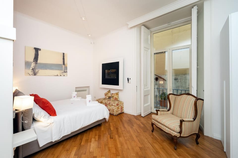 Bed, TV and multimedia, Balcony/Terrace, Bedroom, internet, wardrobe, air conditioner