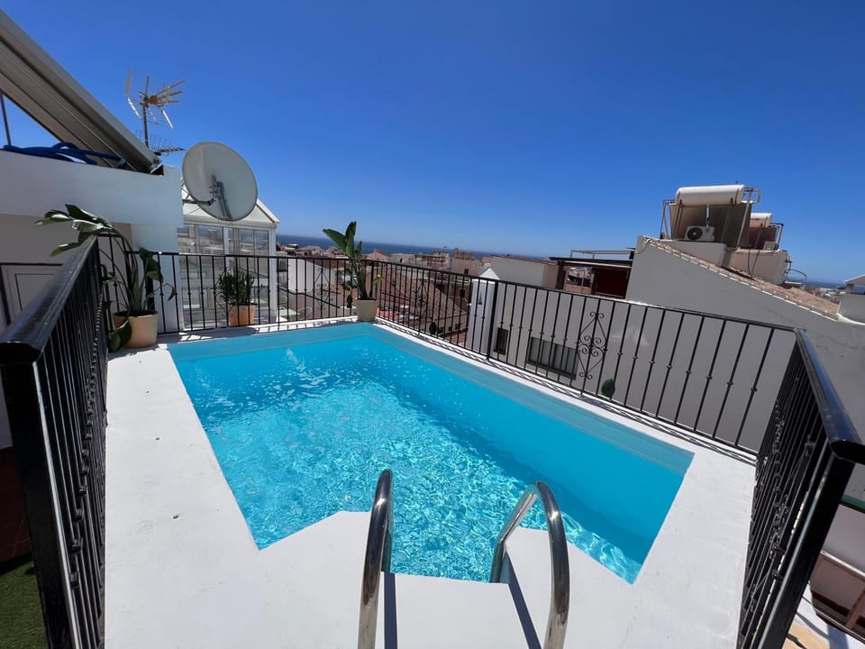 View (from property/room), Pool view, Swimming pool