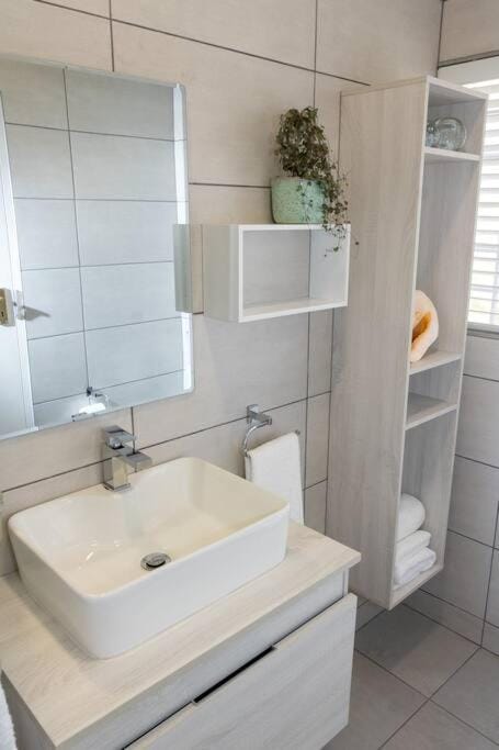Hummingbird Apartment in Pretoria