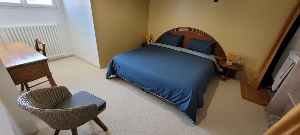 Omaha beach vue les Braves Bed and Breakfast in Normandy