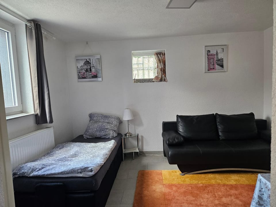 Living room, Bedroom