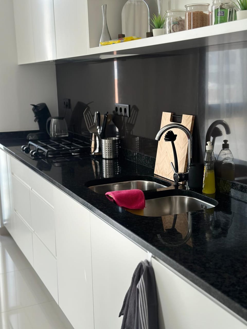 Kitchen or kitchenette, kitchen
