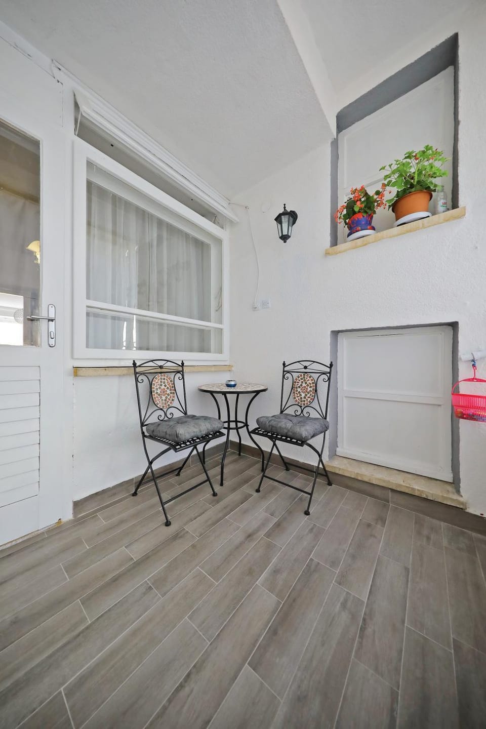 Seating area