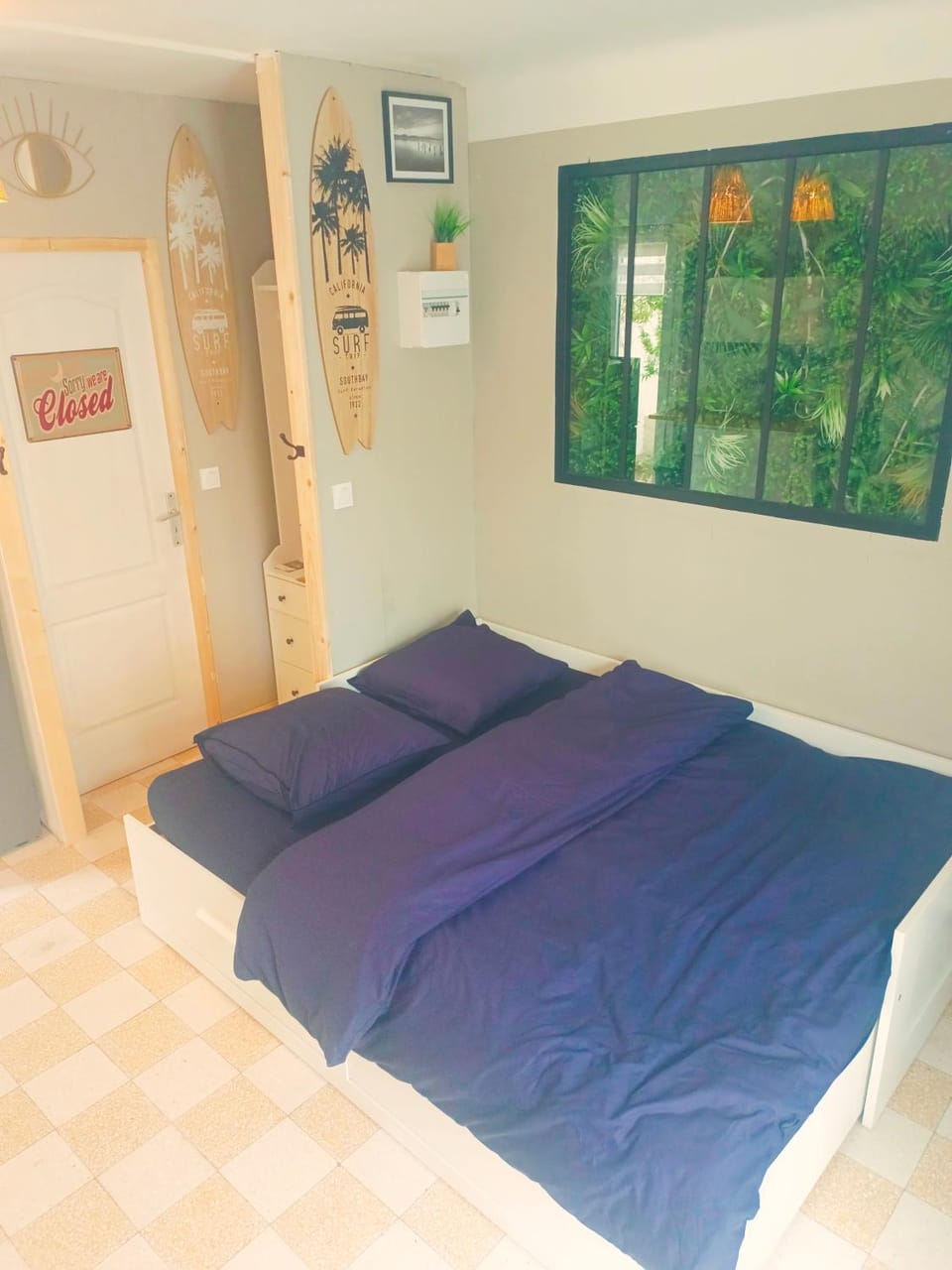 Bed, Bedroom