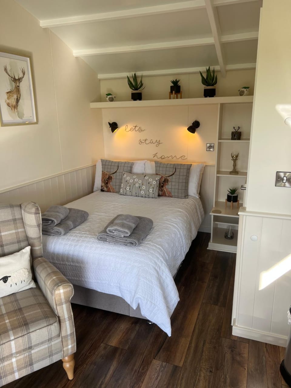 Capledrae Farmstay Shepherds Huts Farm Stay in Scotland