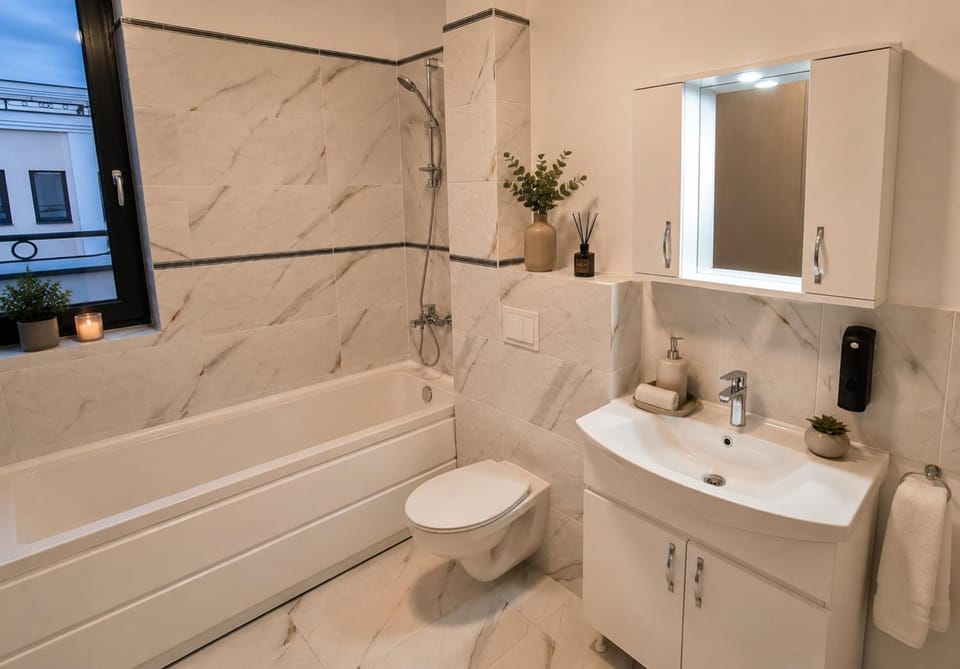 Toilet, Bathroom, Bath