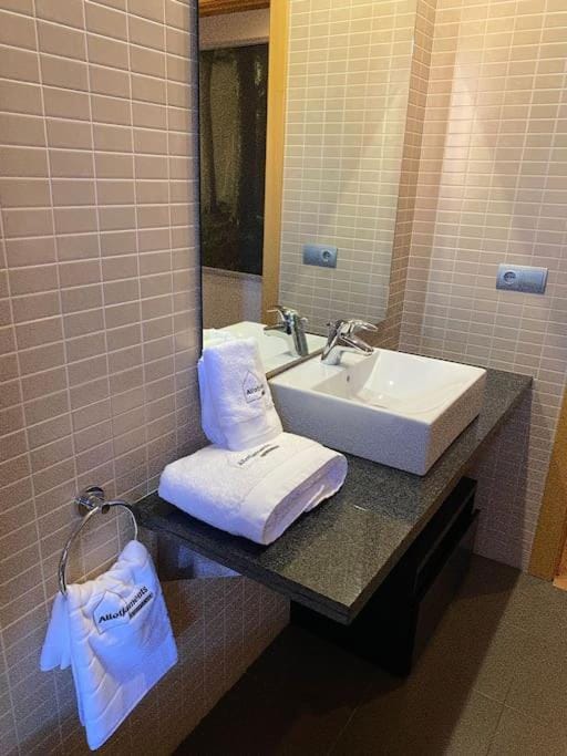 Bathroom, towels