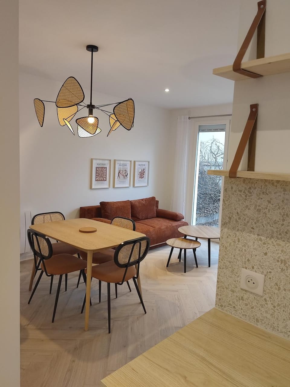 Living room, Dining area