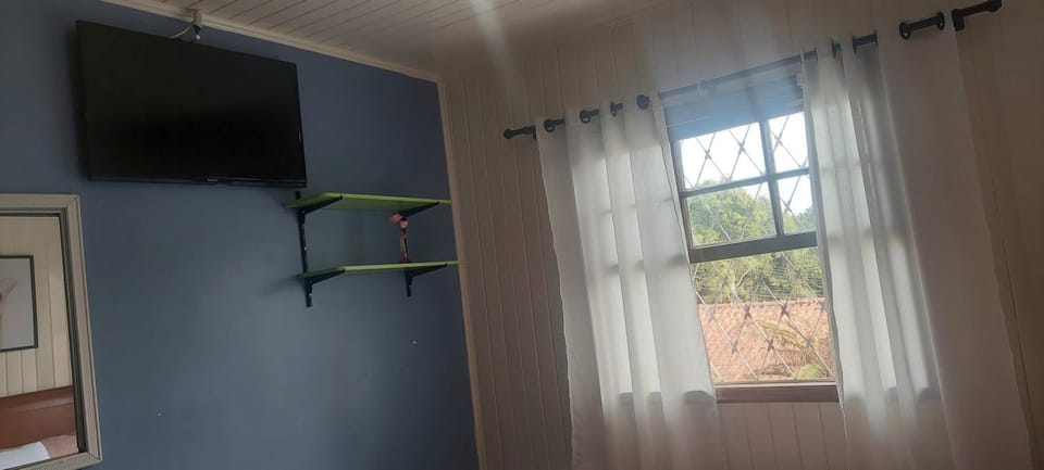SUITES E QUARTOS CASA PAPAI NOEL Vacation rental in Campos do Jordão