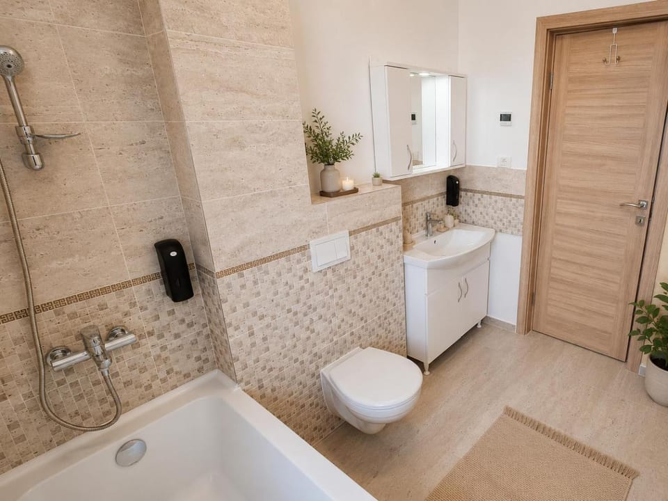 Toilet, Bathroom, Bath