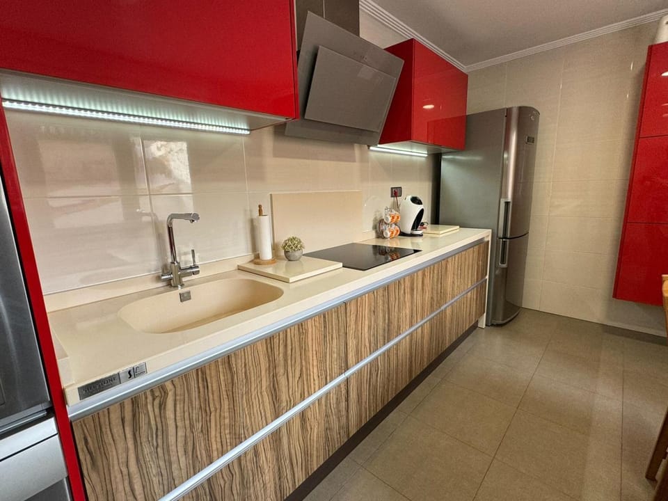 Kitchen or kitchenette, dishwasher, minibar, pet friendly, stove, toaster