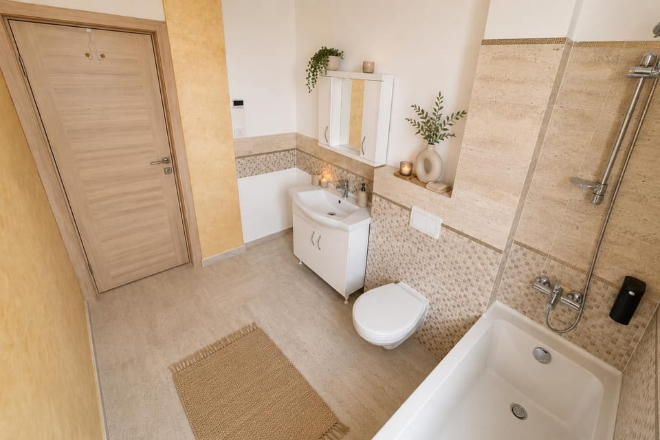 Bathroom, Bath