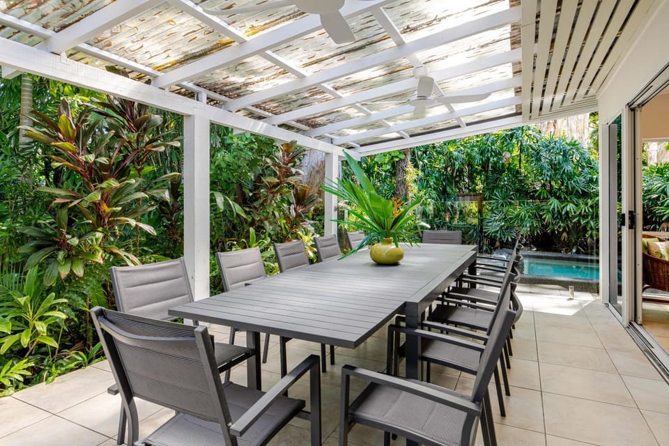 Beachside at 7 Solina Close in Port Douglas House in Port Douglas