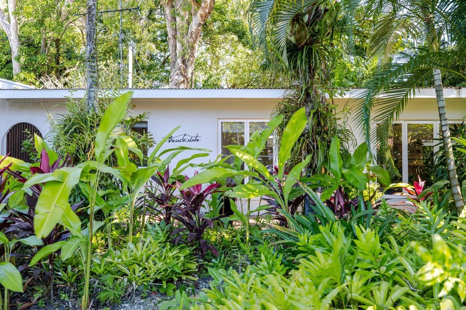 Beachside at 7 Solina Close in Port Douglas House in Port Douglas