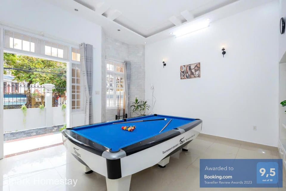 Billiard