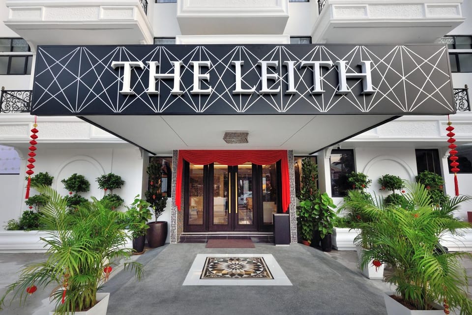 Property building, Facade/entrance, Property logo or sign, Logo/Certificate/Sign
