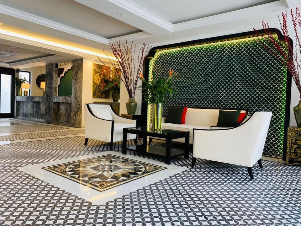 Property building, Lobby or reception, Seating area