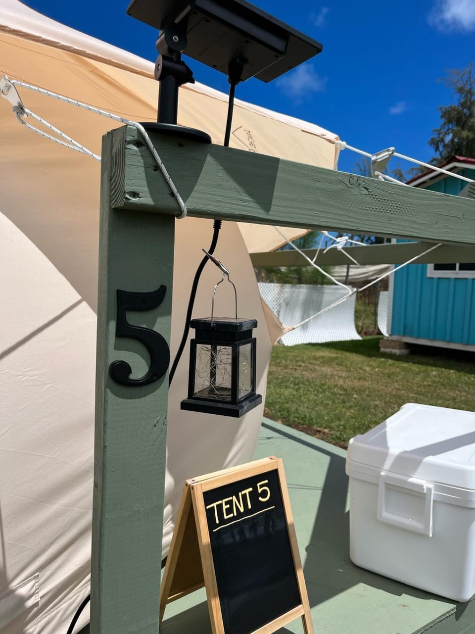 North Shore Glamping Camping Laie, Oahu, Hawaii Luxury tent in Laie