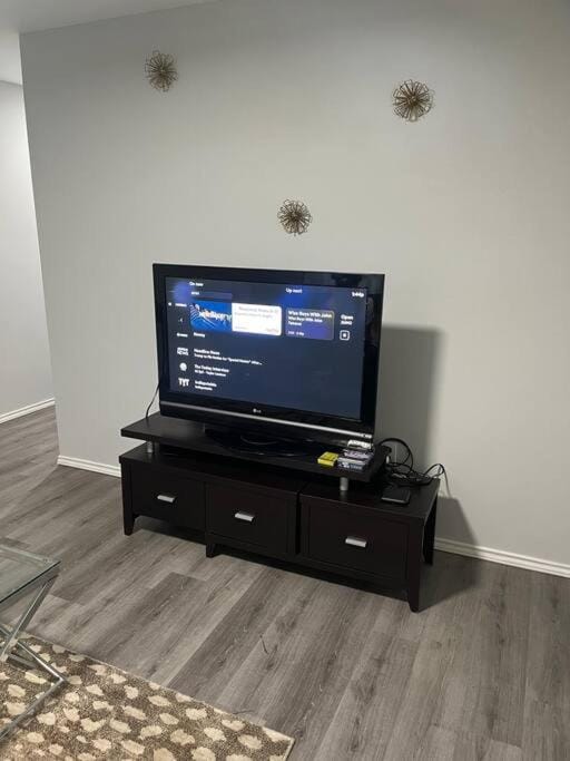 Cozy Remodeled 2 BD Heights Bungalow House in Houston