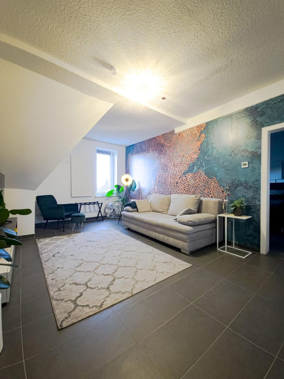 Living room, Photo of the whole room, Seating area