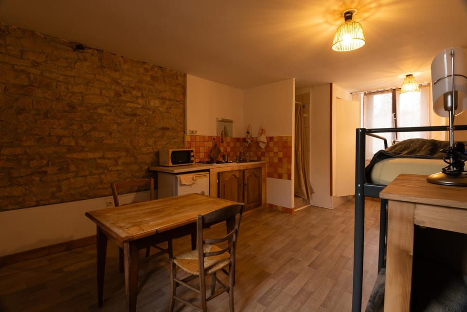 Gîte Pélerins Apartment in Bourgogne-Franche-Comté