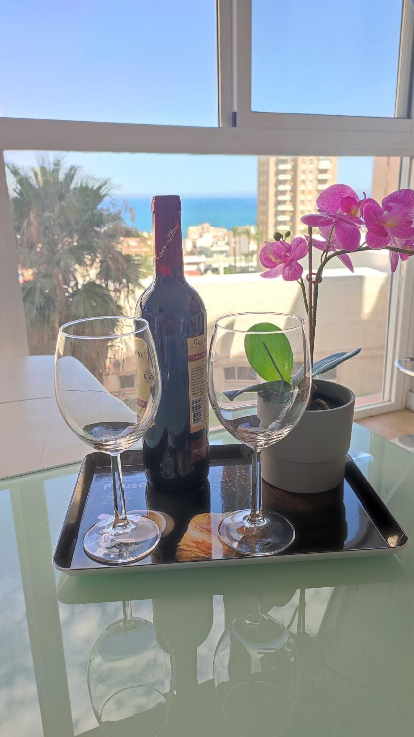 Day, View (from property/room), Food and drinks, Dining area, Sea view, Drinks