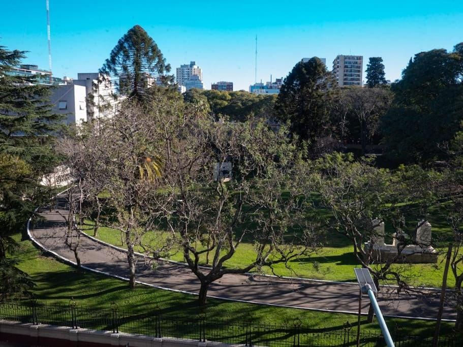 Excelente Luis Maria Campos 485 departmento con Balcon Palermo Cañitas Apartment in Buenos Aires