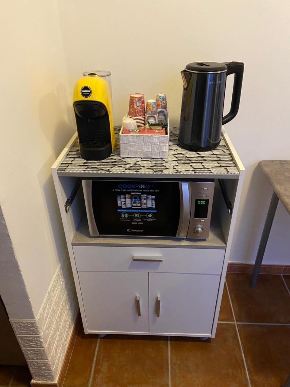 Coffee/tea facilities