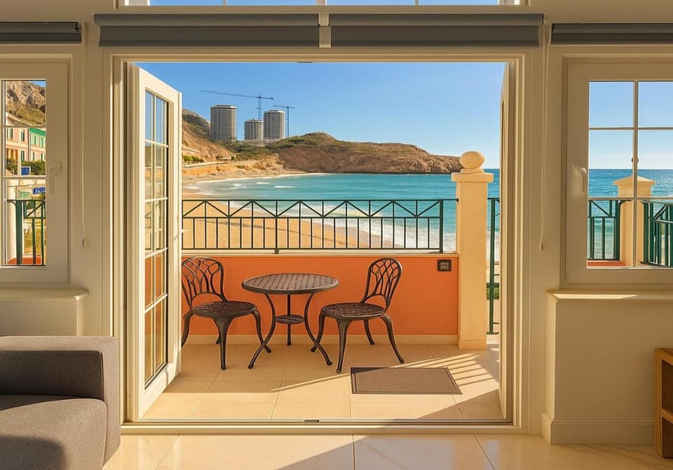 Patio, Natural landscape, View (from property/room), Balcony/Terrace, Seating area, Dining area, Mountain view, Sea view
