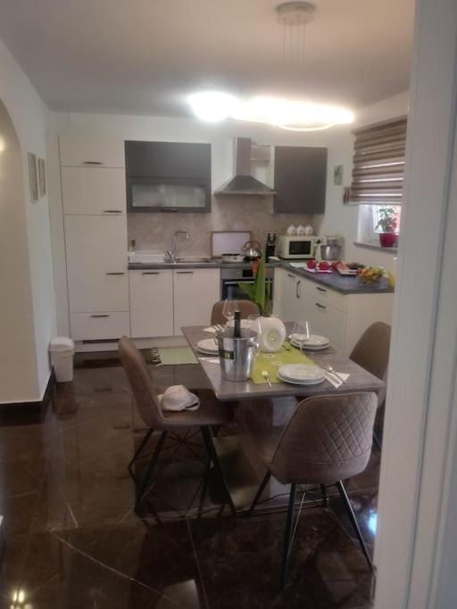 Green Oasis Pula Apartment in Pula