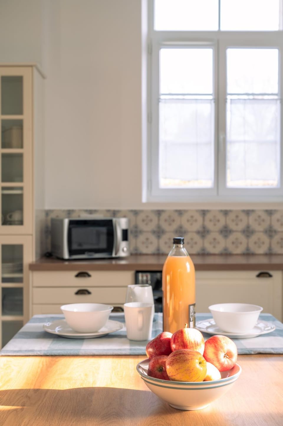 Breakfast, kitchen