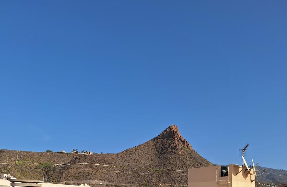 Mística INTERNET Vacation rental in Abona