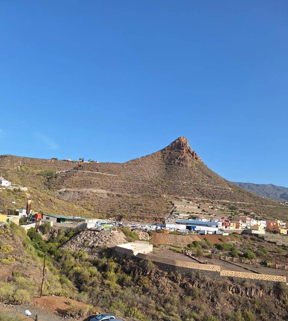 Mística INTERNET Vacation rental in Abona