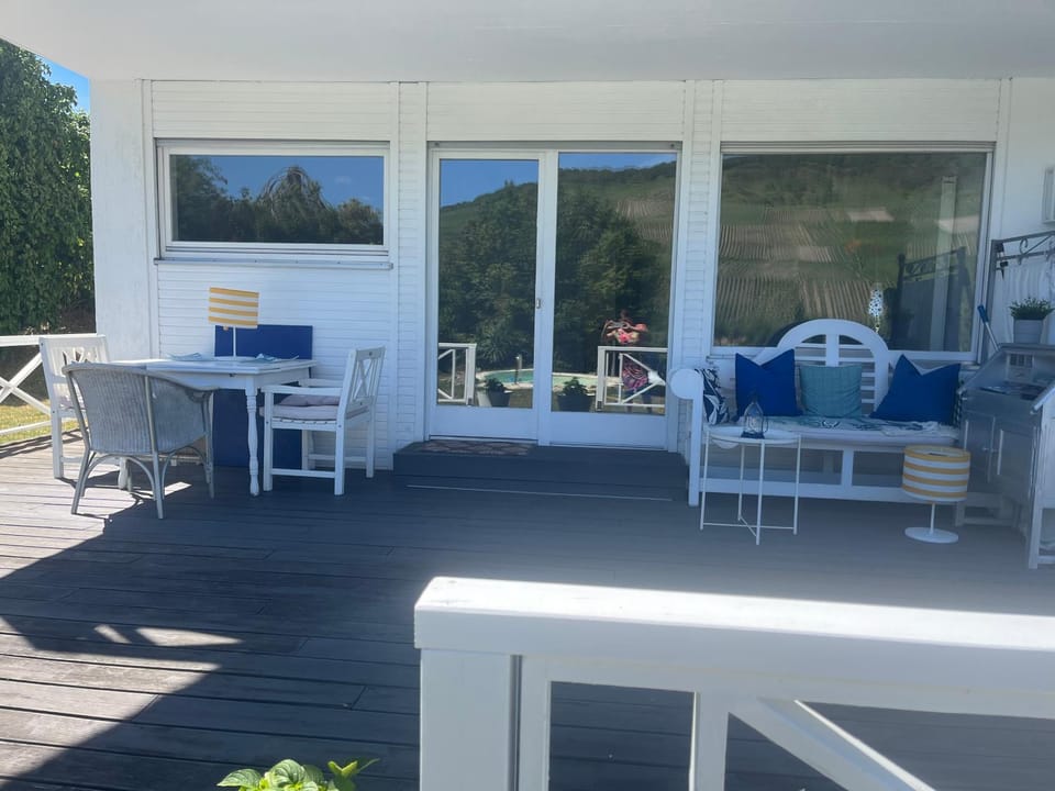 Balcony/Terrace, Seating area