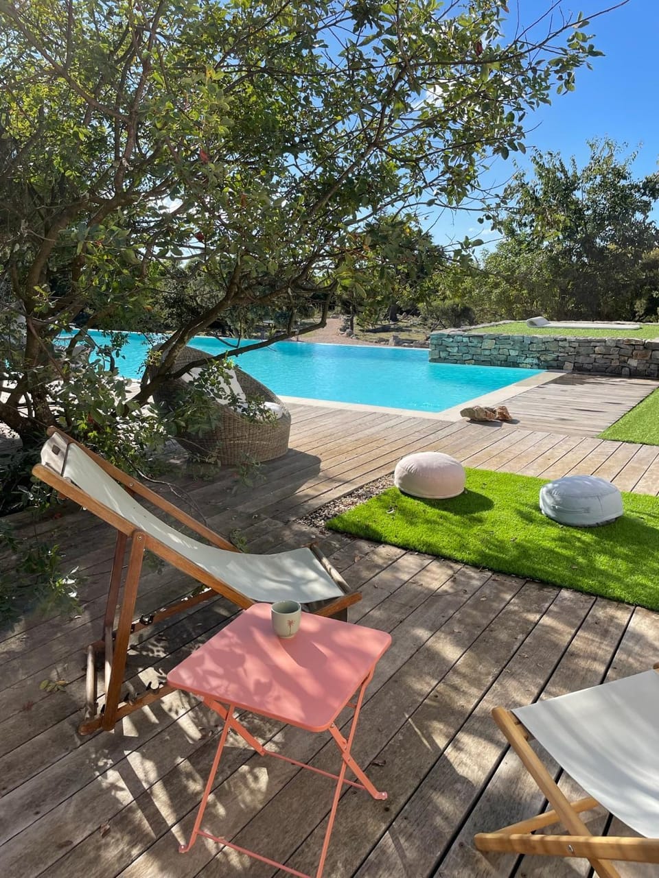 Spring, Day, Garden, Garden view, Pool view, Swimming pool, sunbed