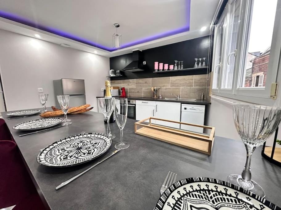 E Servagnat T3 luxe avec Sauna Jacuzzi et Hammam Apartment in Epernay