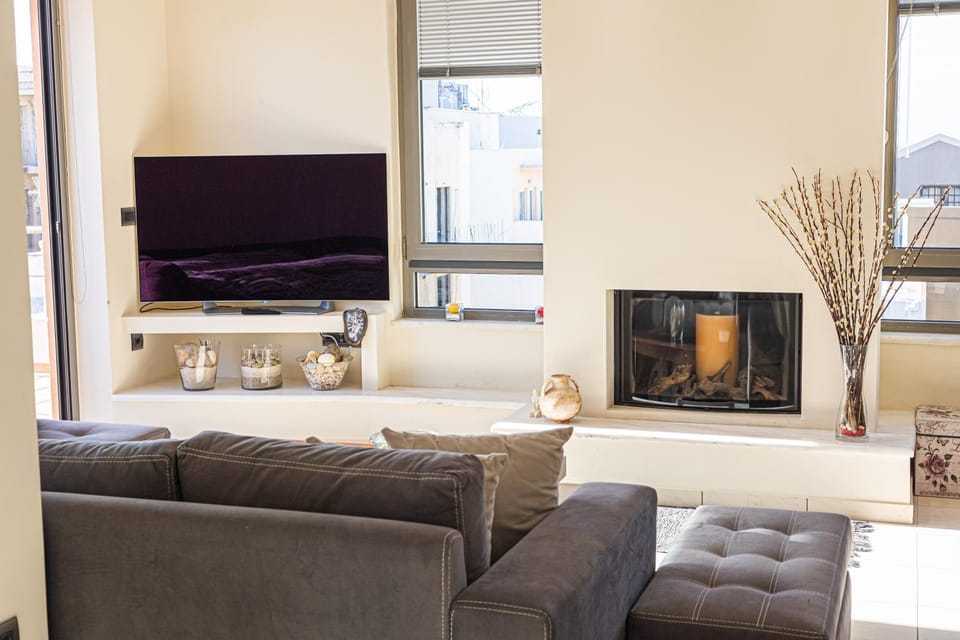 TV and multimedia, Living room, Seating area